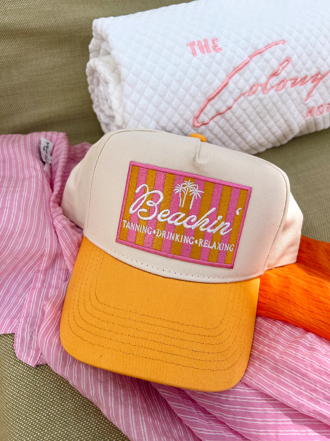 Beachin' - Peach Vintage Trucker Hat