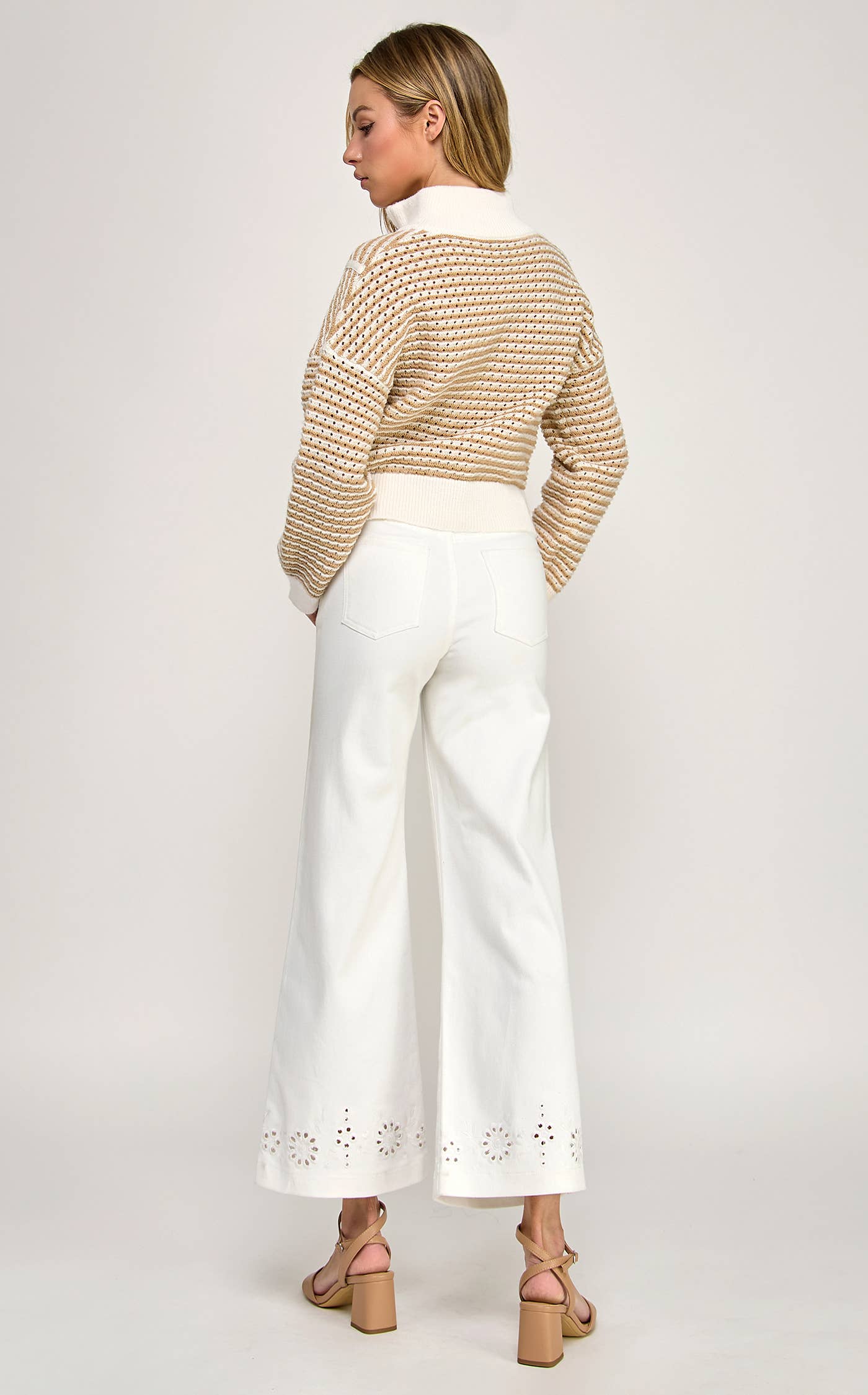 CROPPED ZIPUP HIGHNECK SWEATER-HQT0121