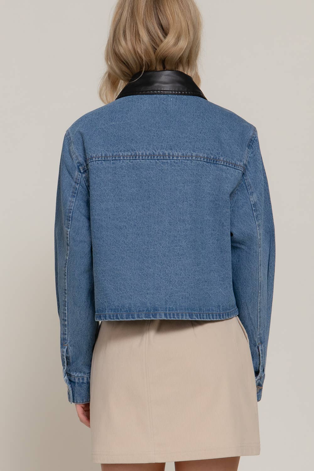 Long Sleeve Contrast Collar Vintage Wash Denim Jacket