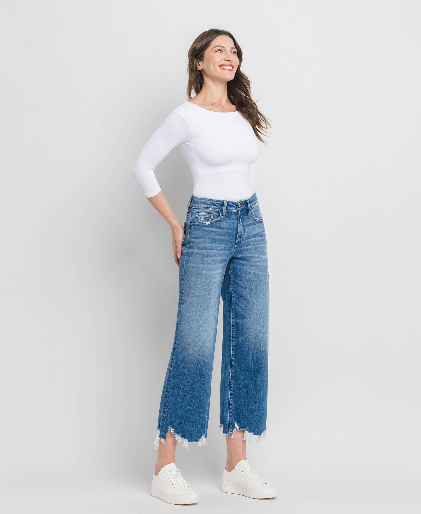HIGH RISE CROP WIDE LEG JEANS