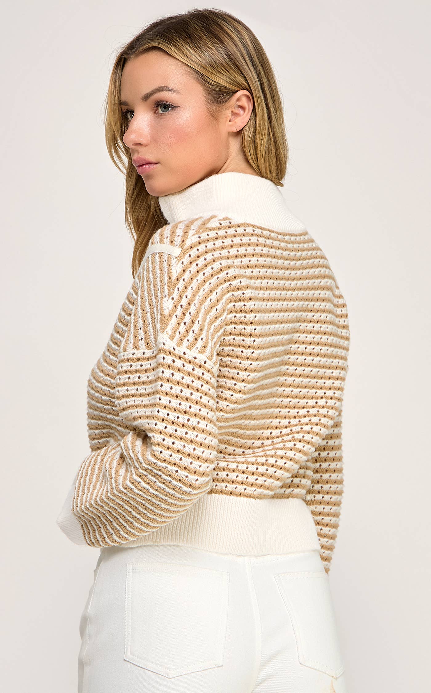 CROPPED ZIPUP HIGHNECK SWEATER-HQT0121