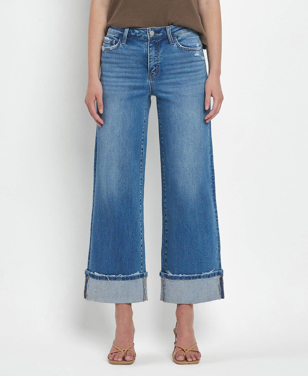 HIGH RISE MEDIUM WASH CUFFED WIDE JEANS F5890