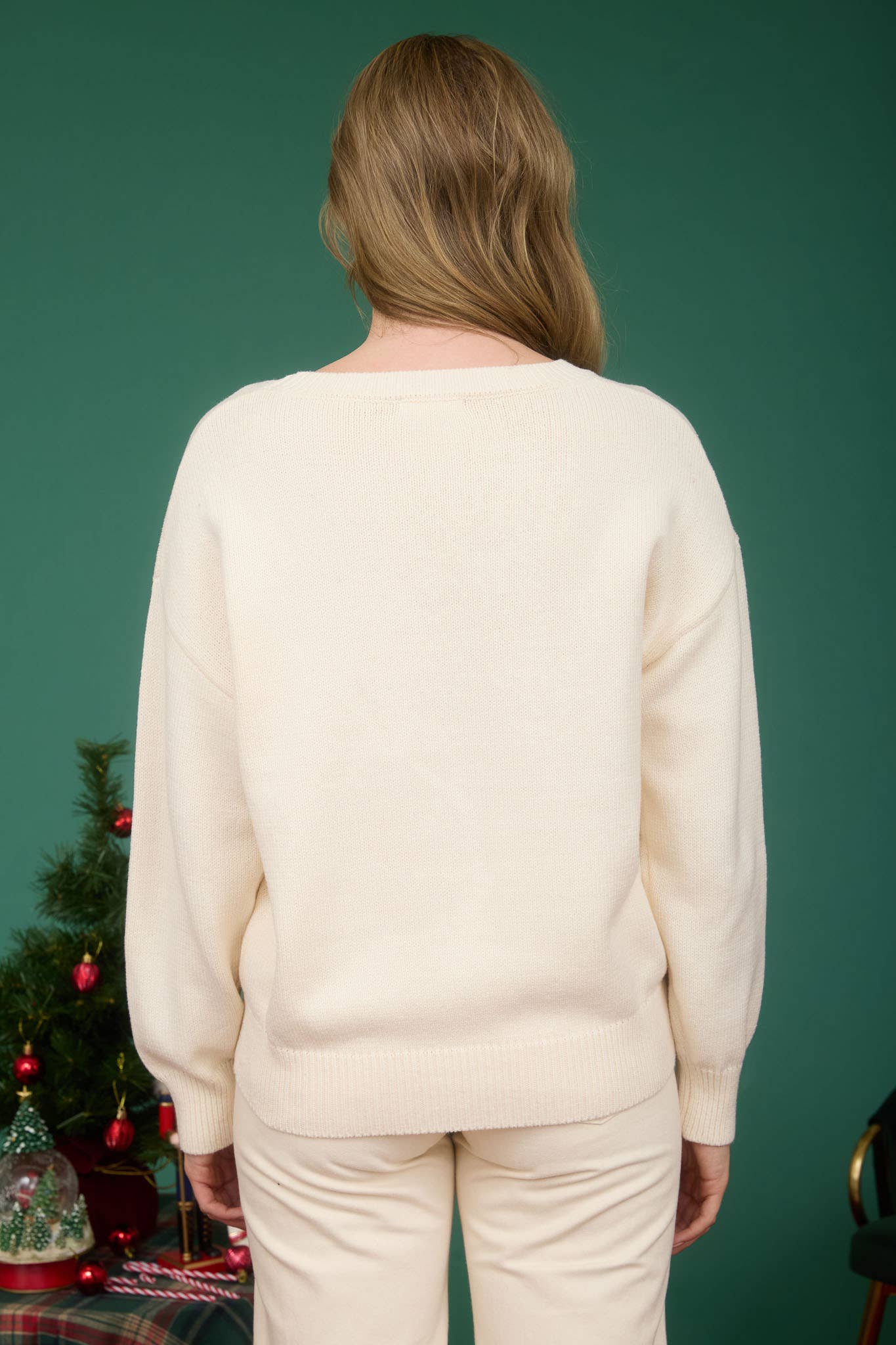 TEDDY JACQUARD CREW NECK KNIT PULLOVER SWEATER