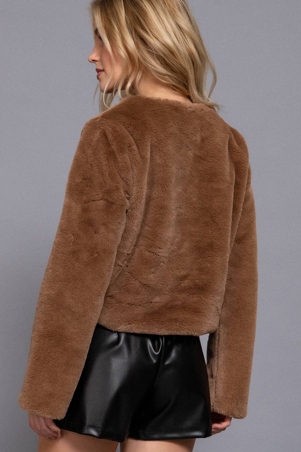 Long Sleeve Round Neck Faux Fur Crop Length Blazer