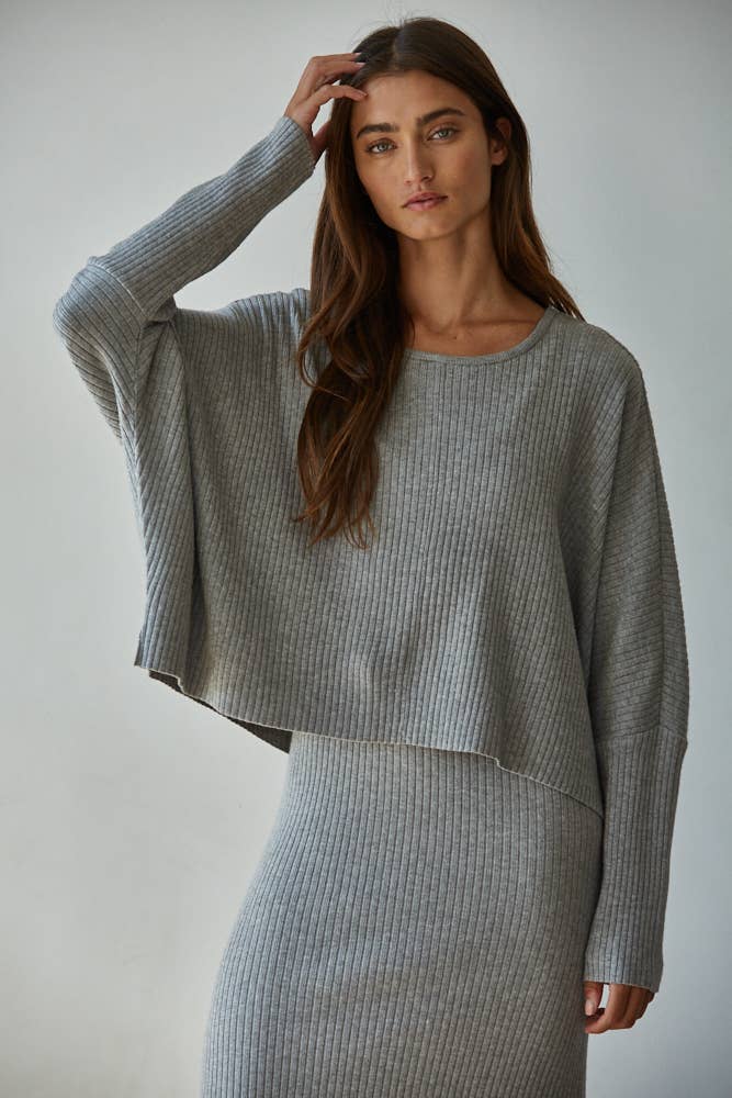 W2288T | Knit Sweater Ribbed Round Neck Long Sleeve Top