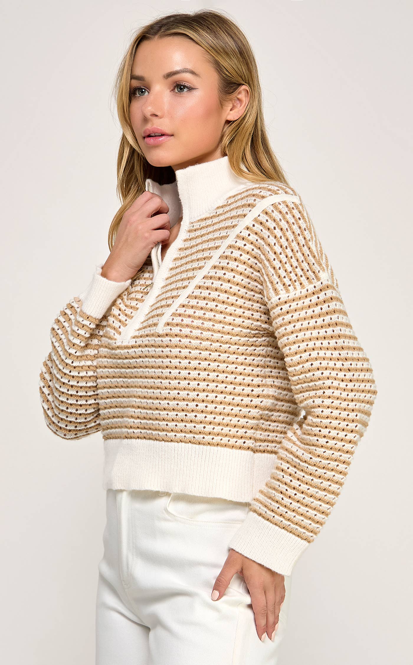 CROPPED ZIPUP HIGHNECK SWEATER-HQT0121