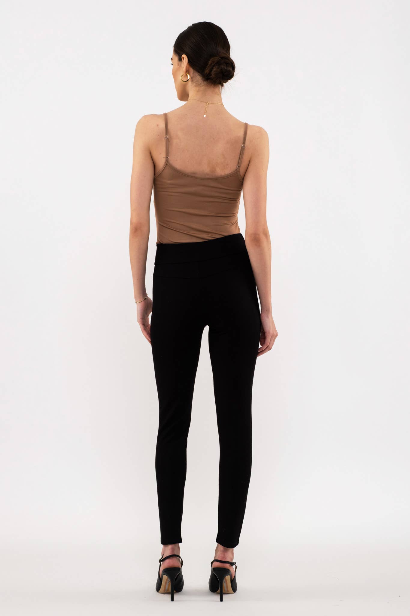 BUTTON DETAIL JEGGINGS