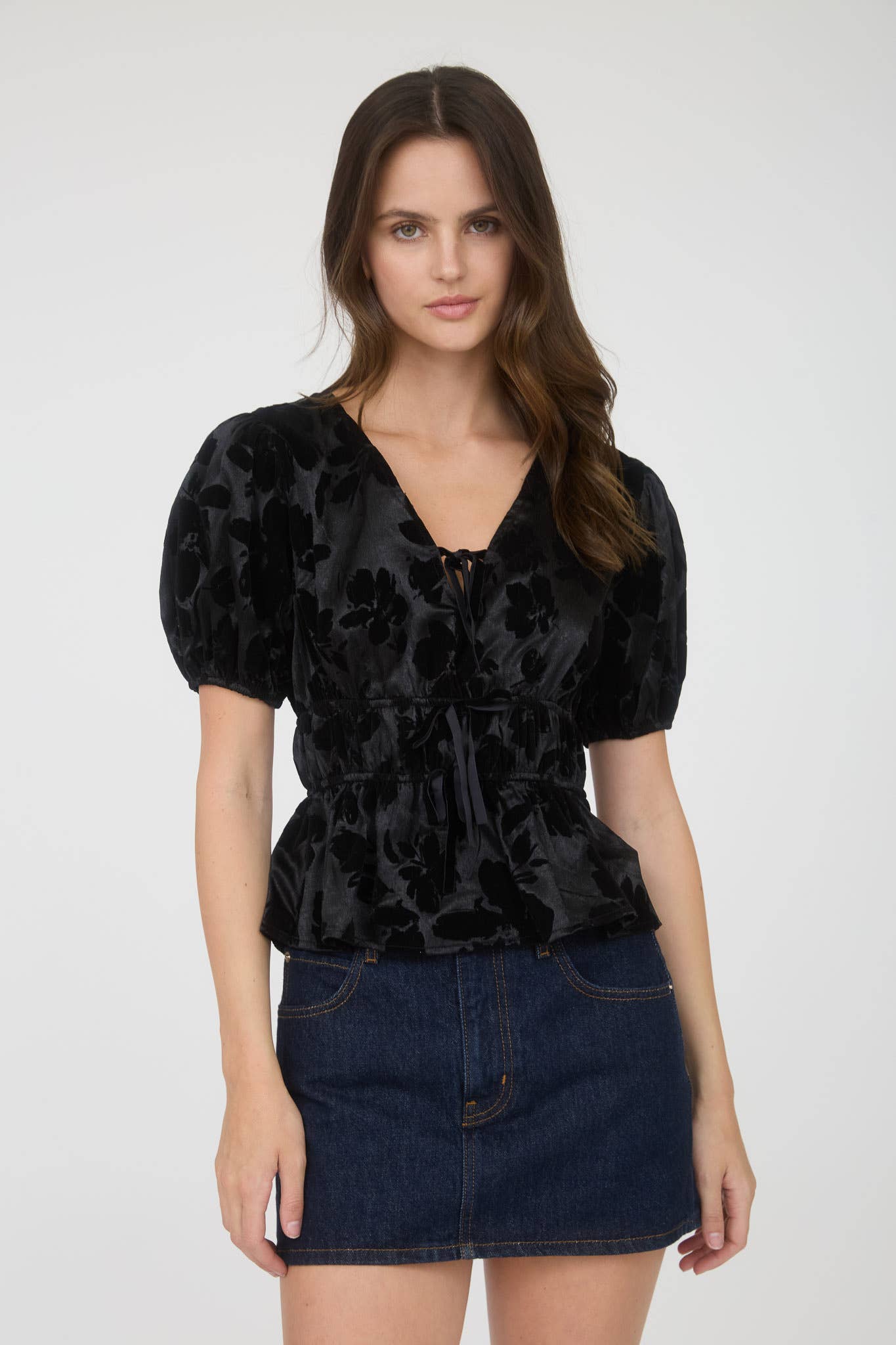 SATIN VELVET FLORAL FRONT TIE PUFF SLEEVE BLOUSE