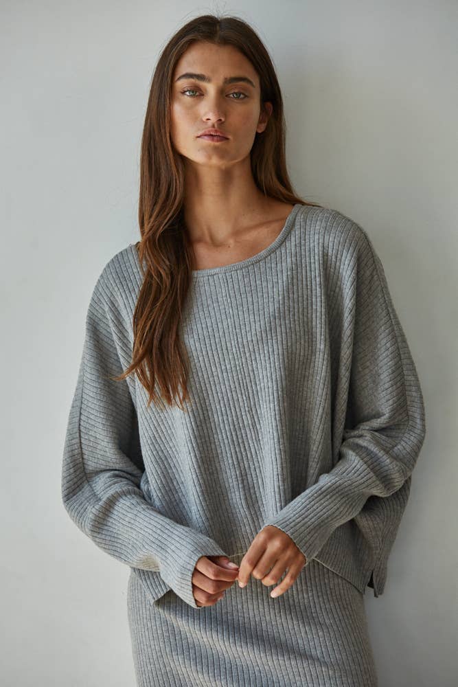 W2288T | Knit Sweater Ribbed Round Neck Long Sleeve Top