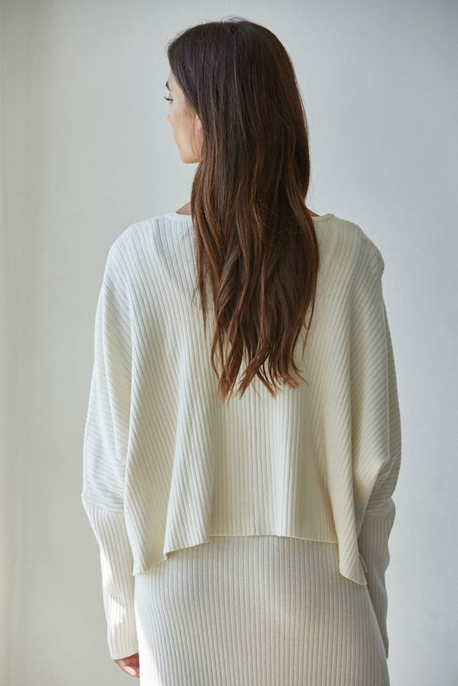 W2288T | Knit Sweater Ribbed Round Neck Long Sleeve Top