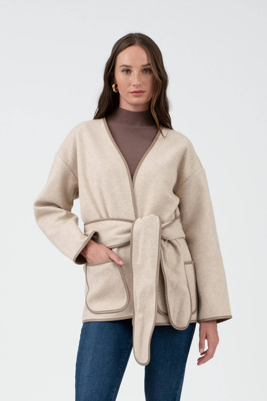 CONTRAST TRIM BELTED COAT