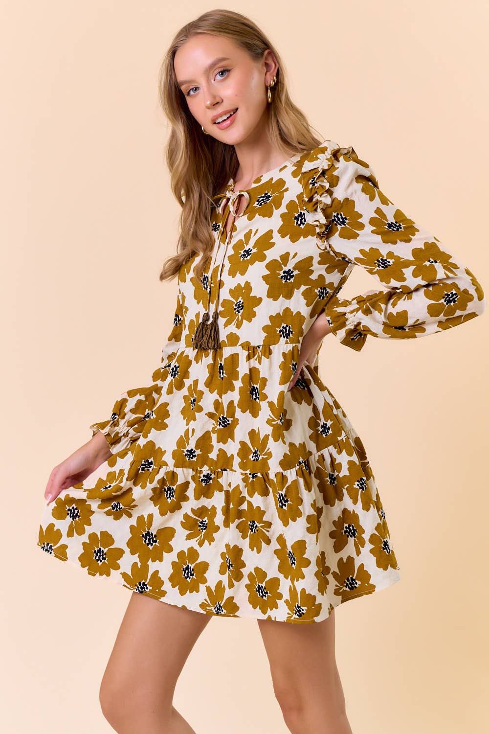 FLORAL PRINT LONG SLEEVE TIERED MINI DRESS - 27817D