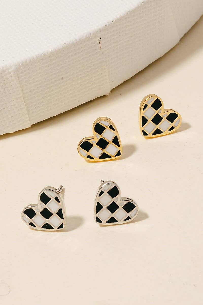 Gold Dipped Epoxy Checkered Heart Stud Earrings