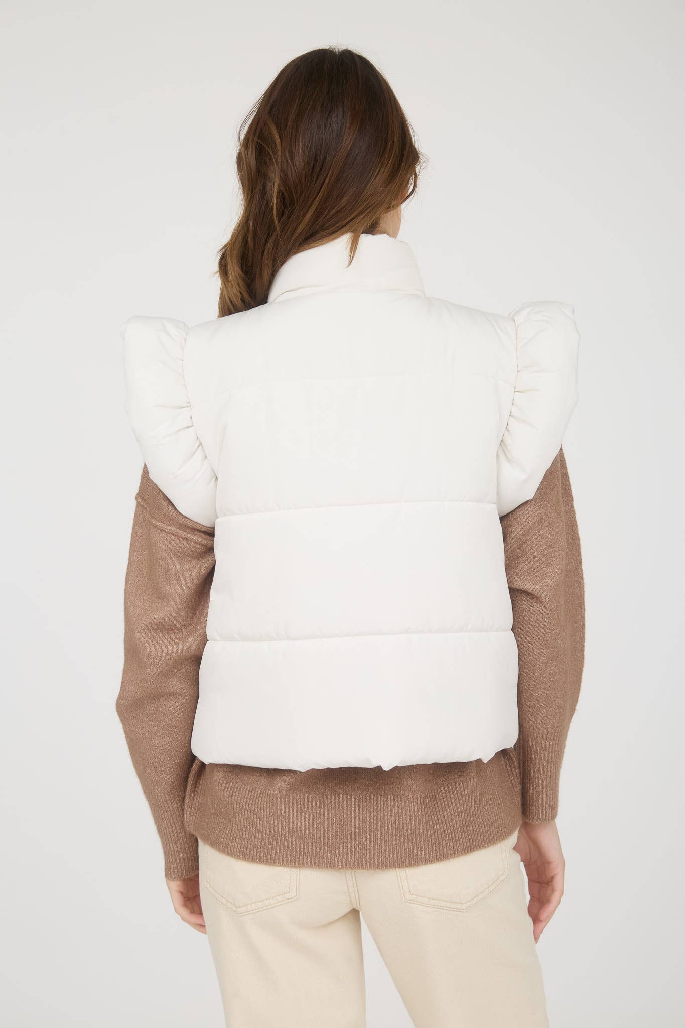 FLUTTER SLEEVE BOW DETAIL ZIP-UP PUFFER VEST