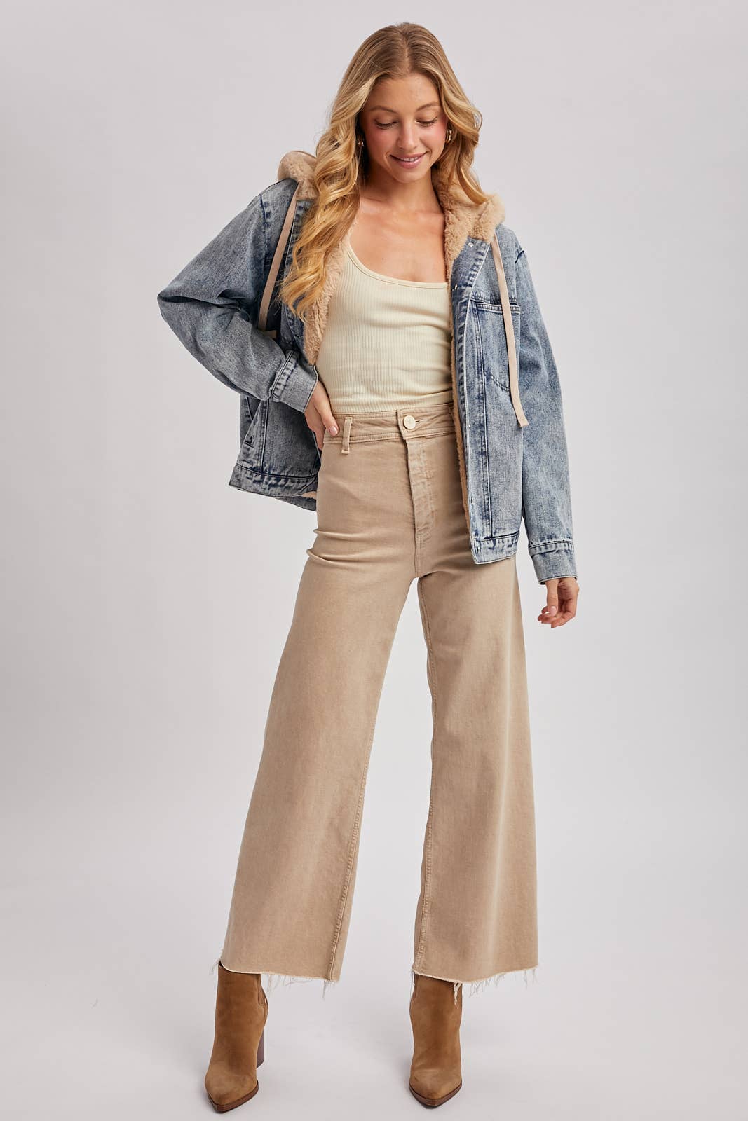 BUTTON DOWN FAUX FUR HOODED DENIM JACKET