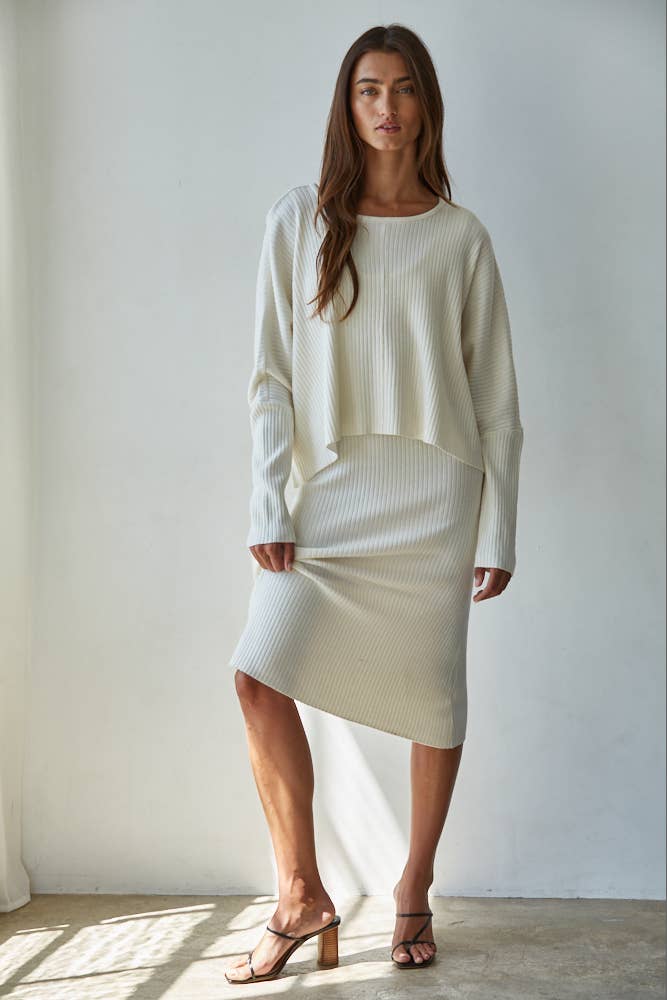 W2288T | Knit Sweater Ribbed Round Neck Long Sleeve Top