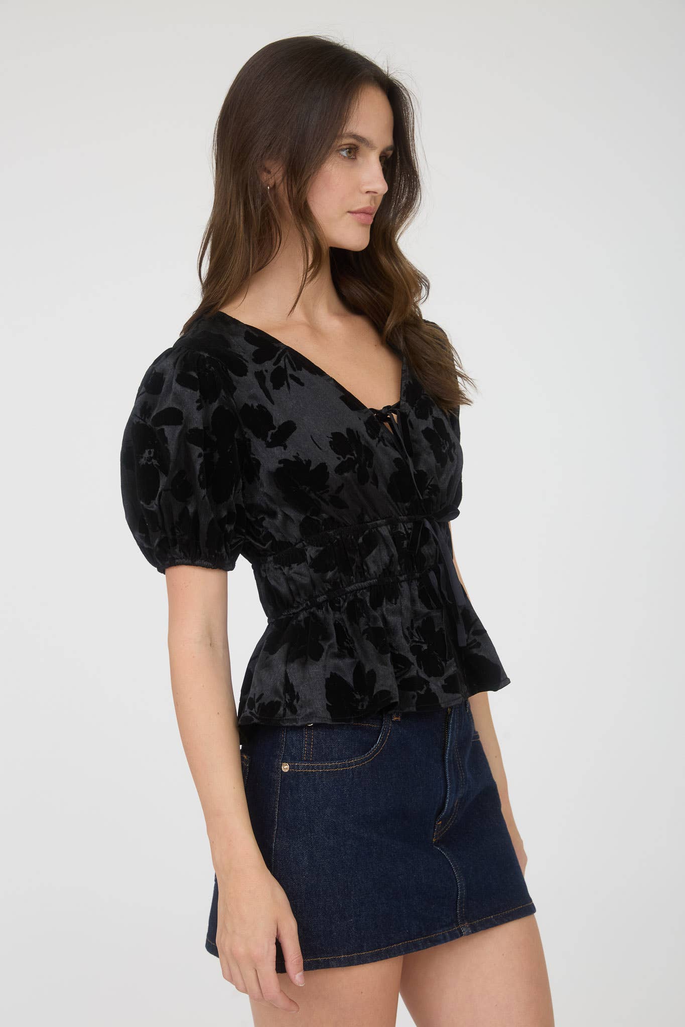 SATIN VELVET FLORAL FRONT TIE PUFF SLEEVE BLOUSE