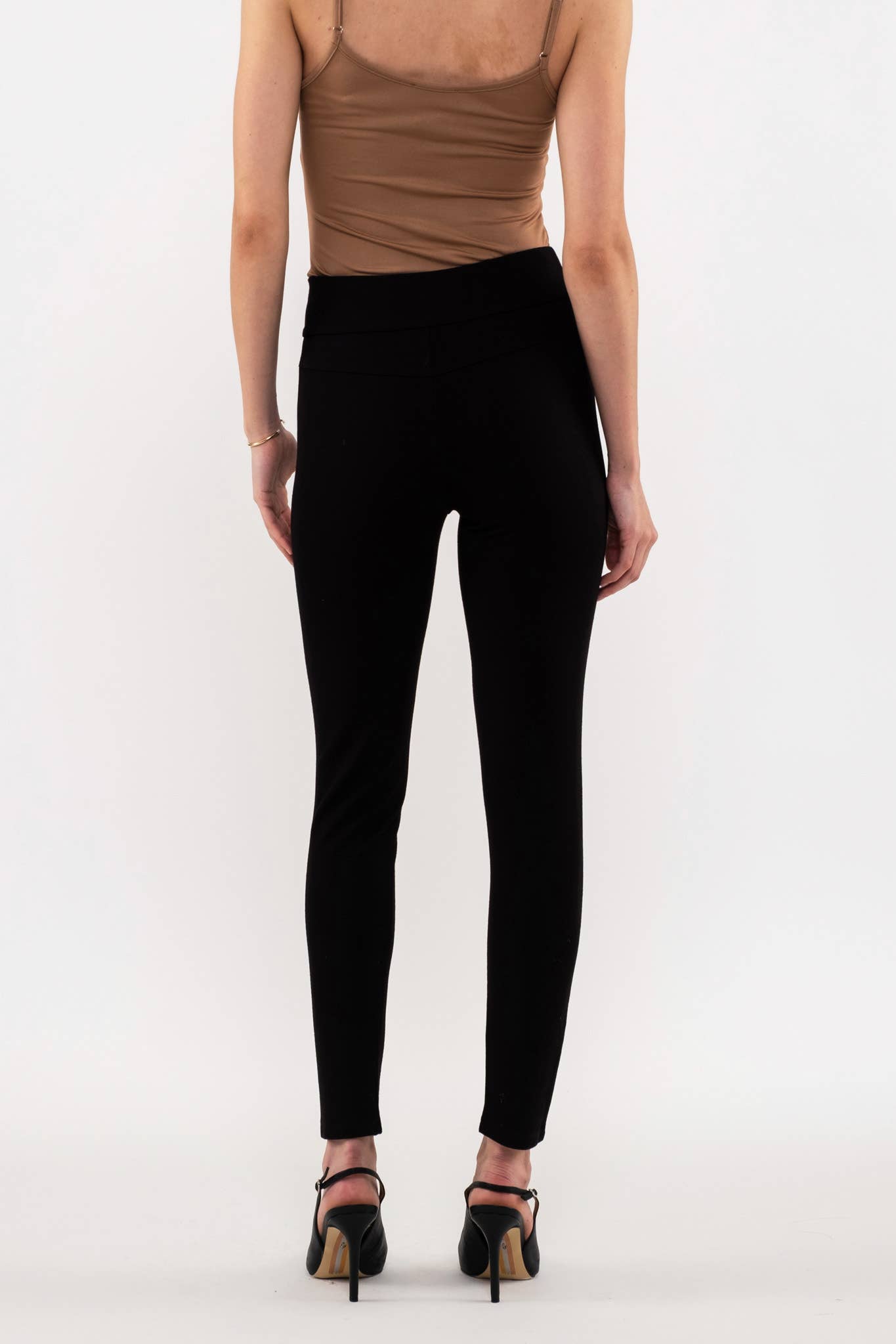 BUTTON DETAIL JEGGINGS