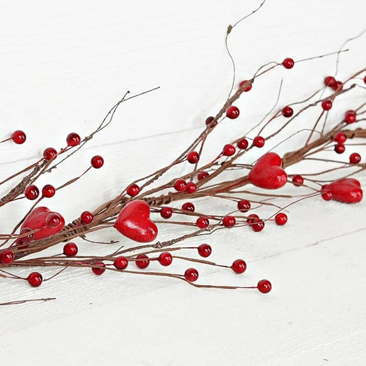 31251- 4.5ft Garland-Red Hearts and Berries-