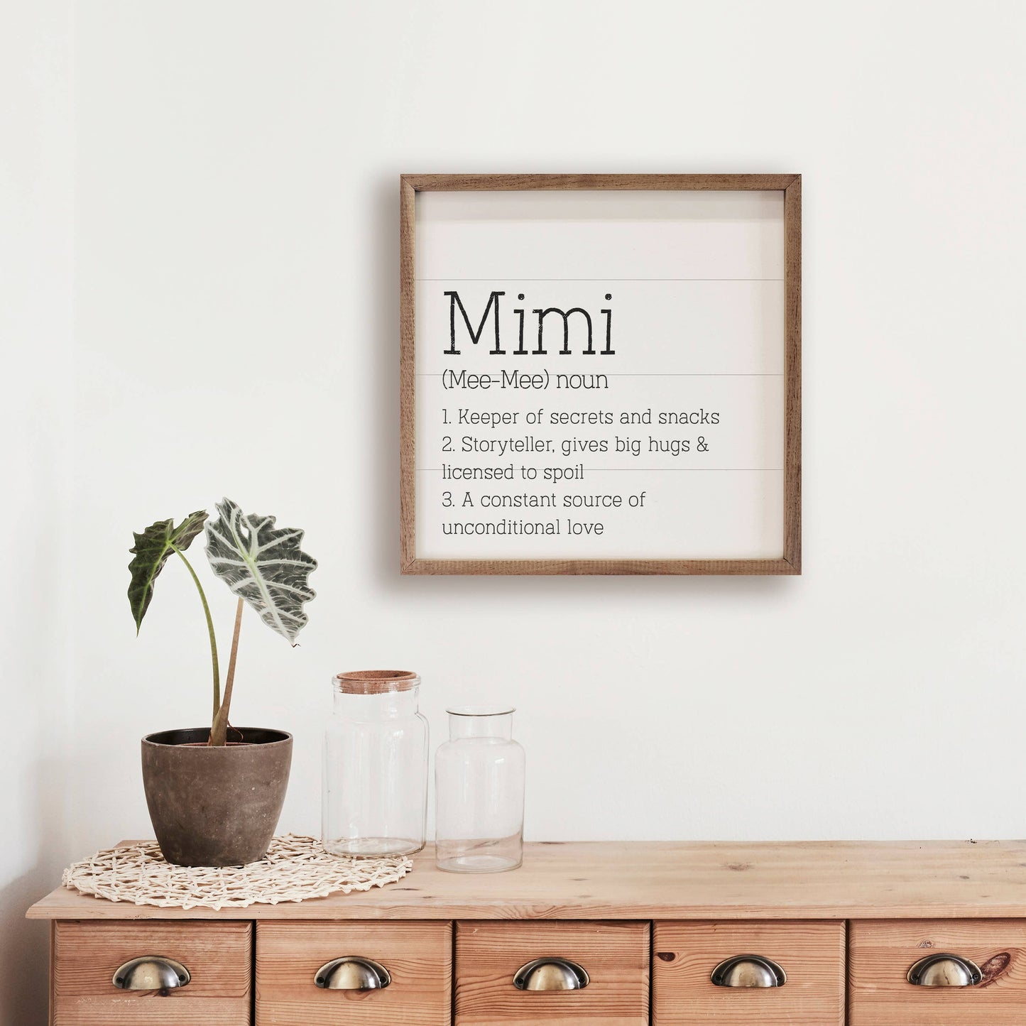 Mimi Definition White