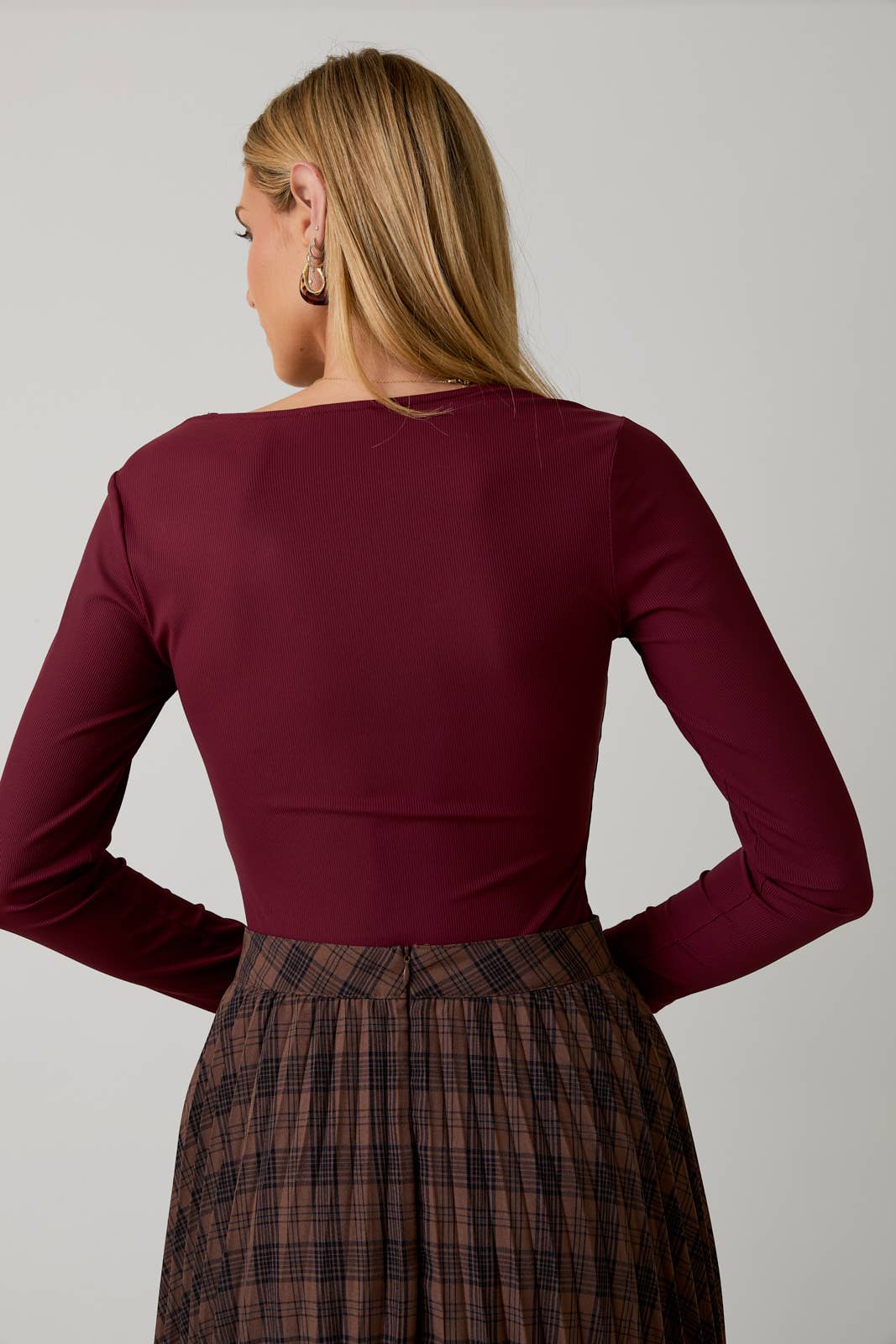 SQUARE NECK LONG SLEEVE BODYSUIT