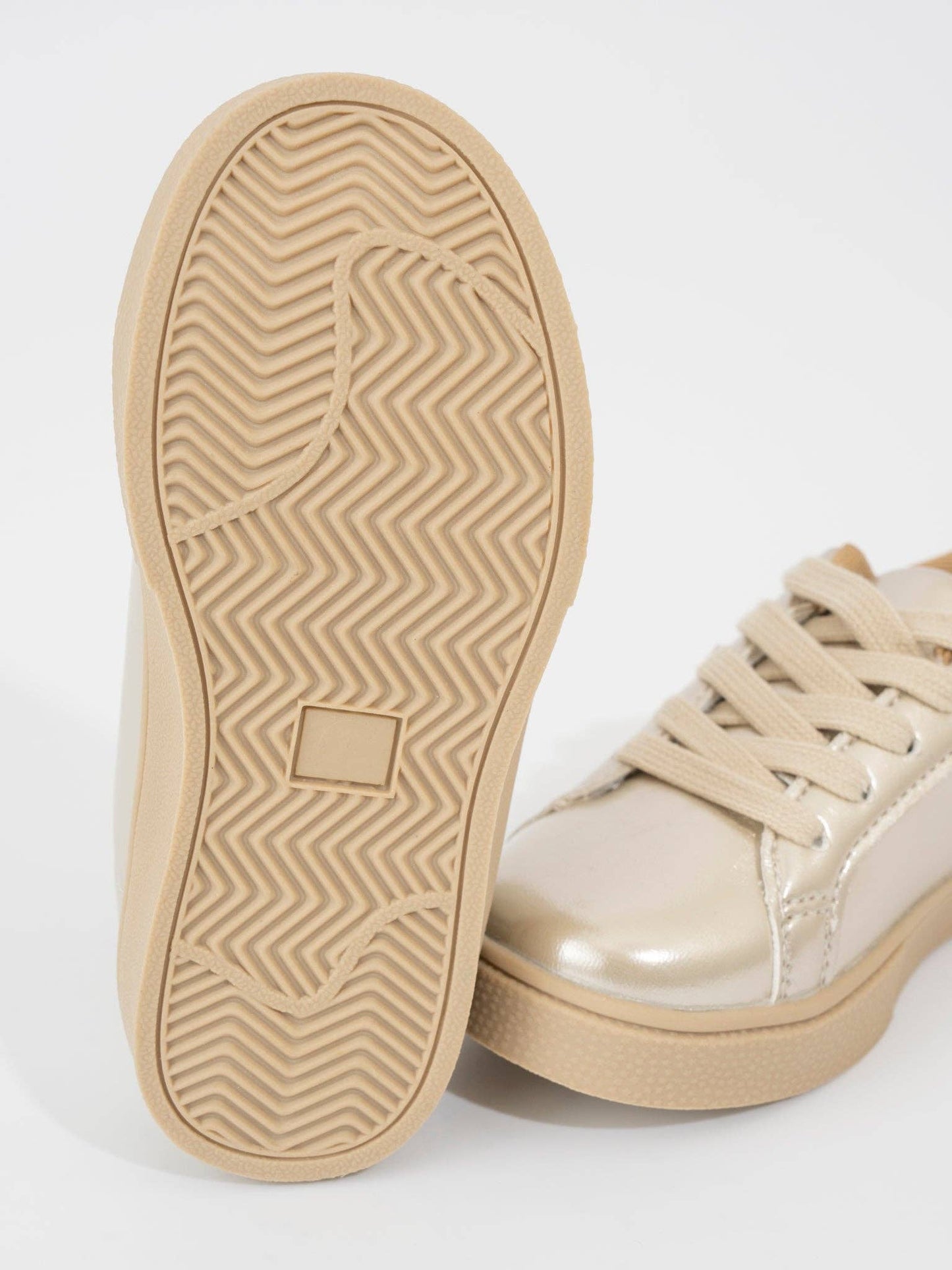 Girls' Holographic Sparkle Star Sneaker - Gold