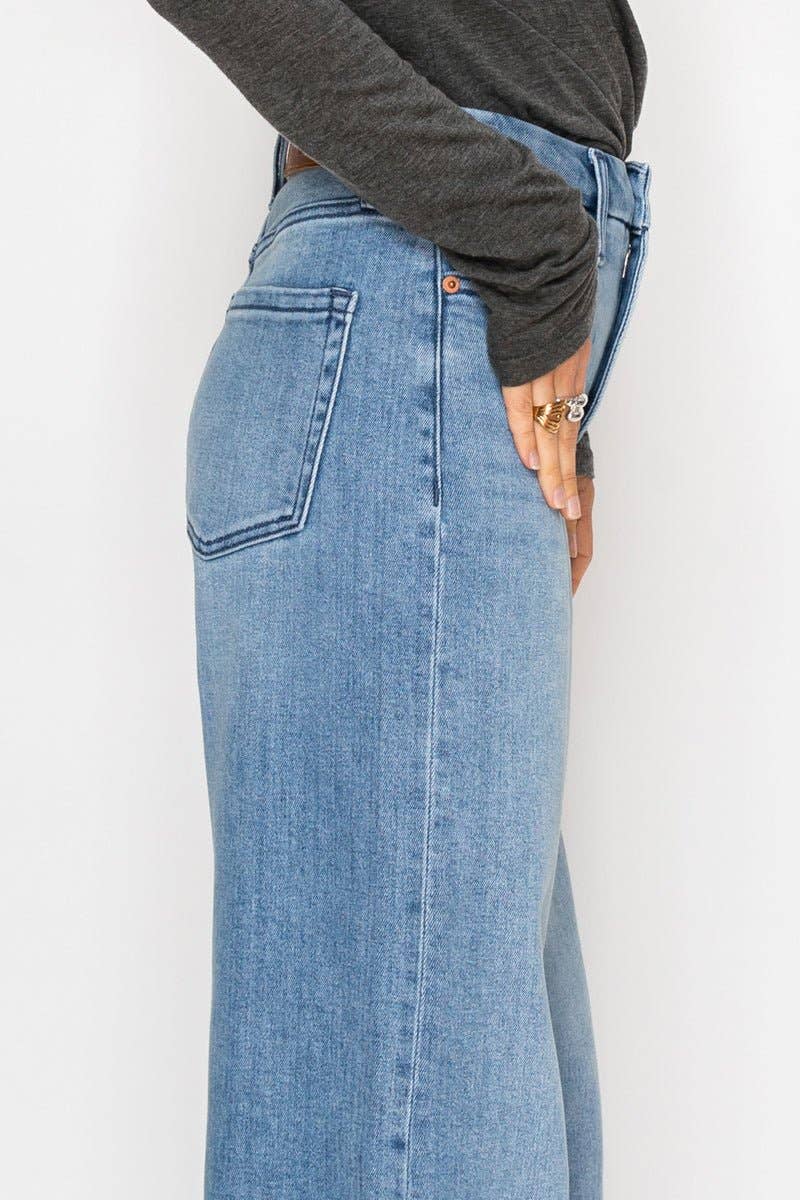 INSEAM TRANSFORM TUMMY CONTROL HIGH RISE A-WIDE JEANS