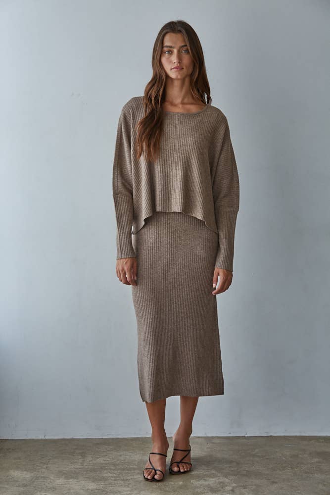 W2288T | Knit Sweater Ribbed Round Neck Long Sleeve Top