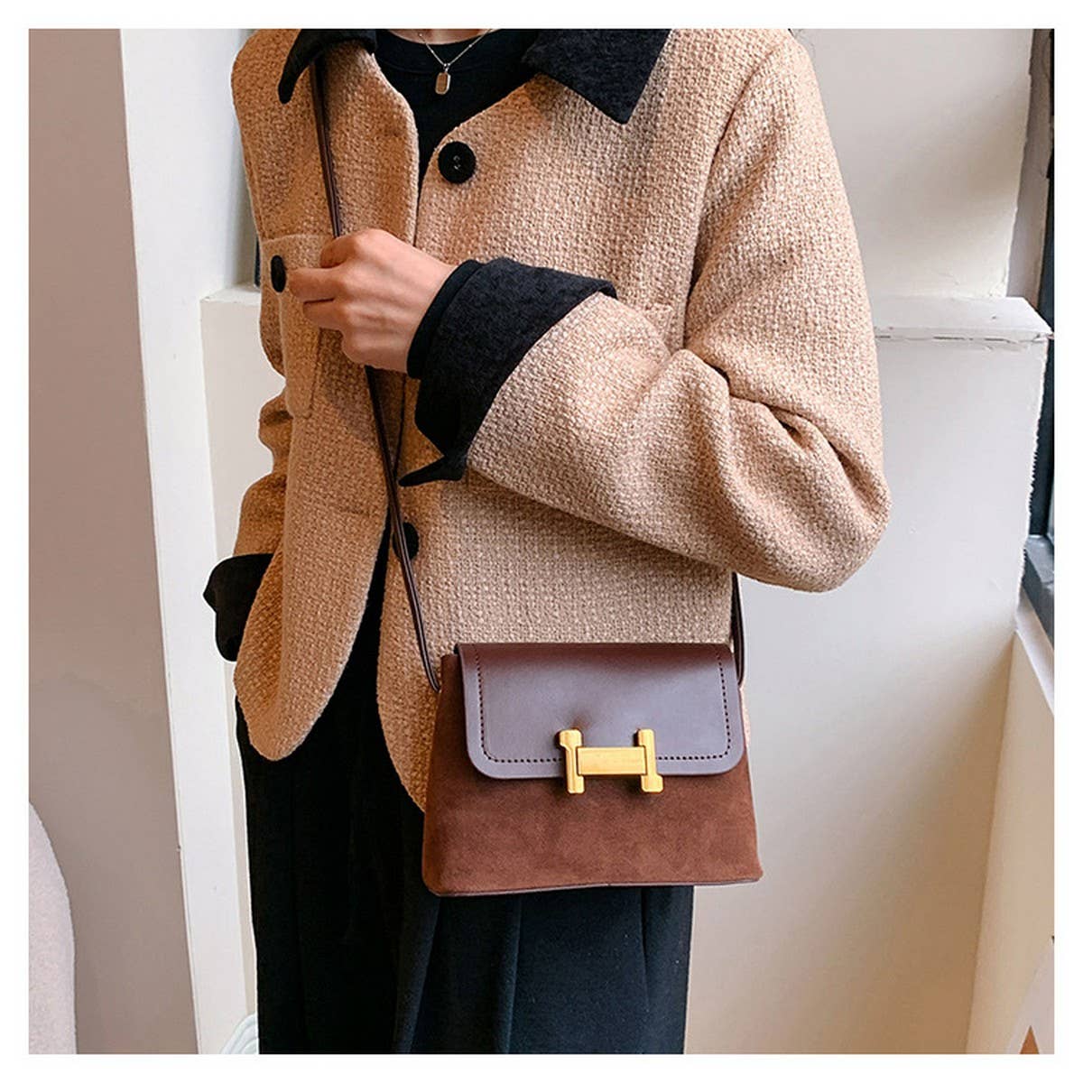WOMEN CAN CROSS BODY CHAIN SMALL SQUARE BAG_CWAB1793